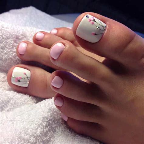 sexy toenail colors|8 Fall 2024 Pedicure Trends To Paint On Your Toes